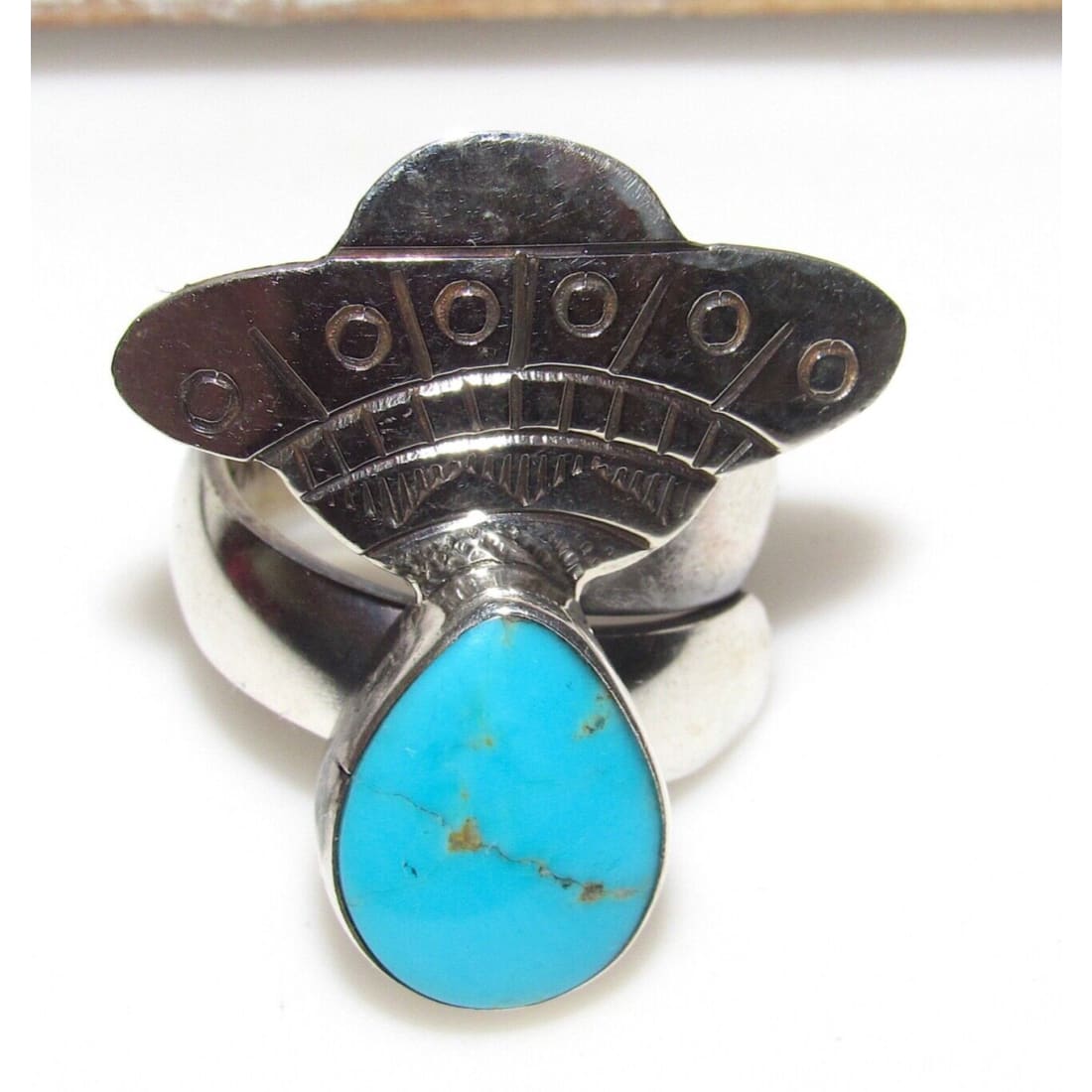 Navajo UFO Spaceship Ring Sz 7 Sterling Silver Turquoise 