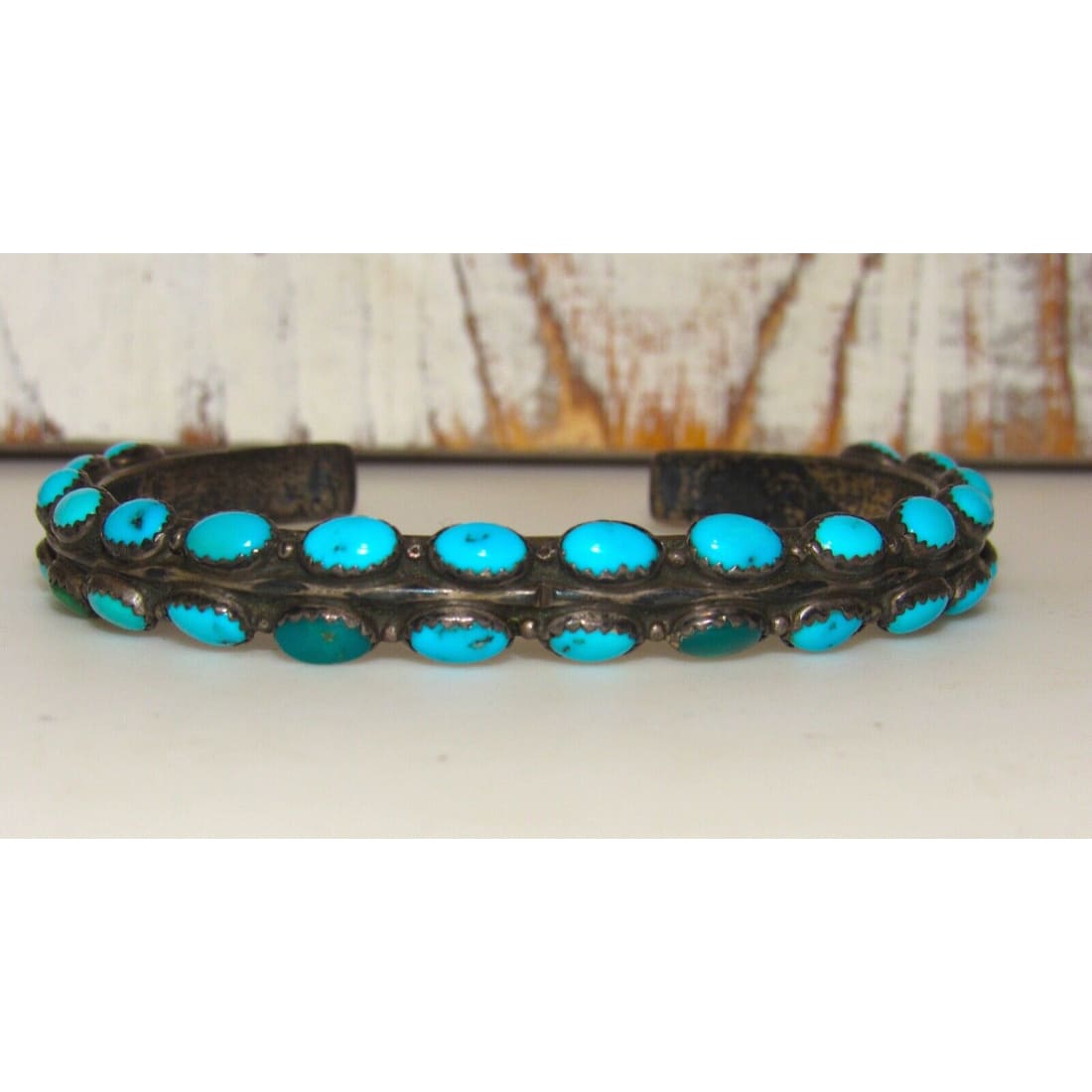 Old Pawn Navajo Carinated Cuff Bracelet Cerrillos Turquoise 