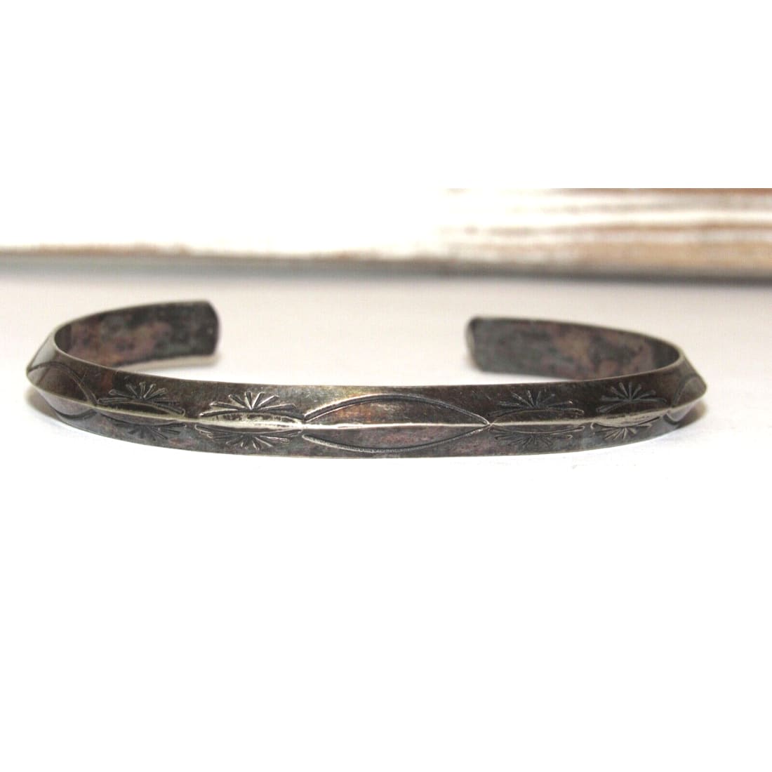 Old Pawn Navajo Carinated Ingot Cuff Bracelet Sterling 