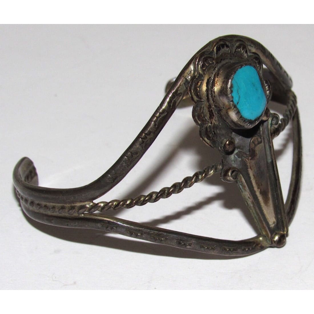 Old Pawn Navajo Cuff Bracelet Sterling Silver Turquoise Cuff