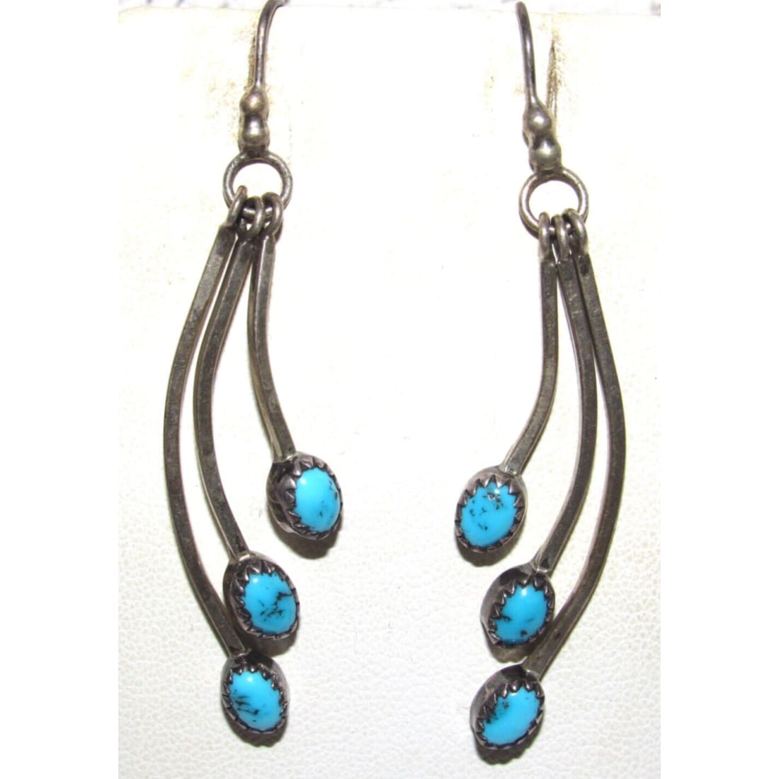 Old Pawn Navajo Dangle Earrings Kingman Turquoise Sterling 