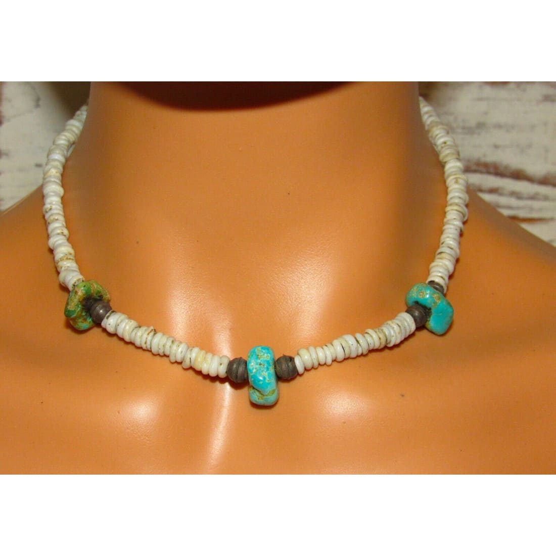 Old Pawn Navajo Heishi Choker Necklace Turquoise Nugget