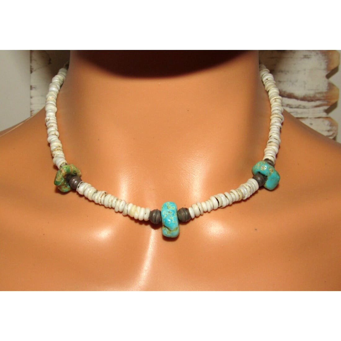 Old Pawn Navajo Heishi Choker Necklace Turquoise Nugget