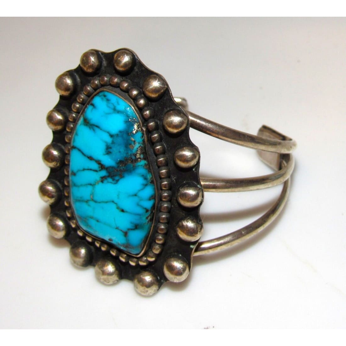 VTG Huge Navajo Sterling Kingman Turquoise Statement Cuff 