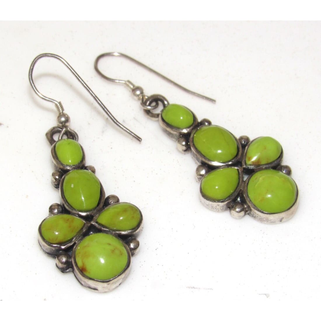 VTG Navajo Gaspeite Cluster Dangle Earrings Sterling Silver 