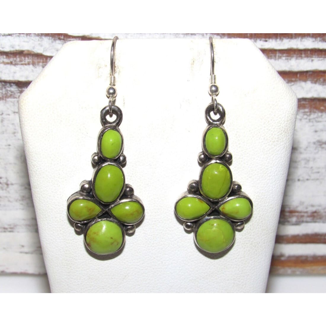 VTG Navajo Gaspeite Cluster Dangle Earrings Sterling Silver 