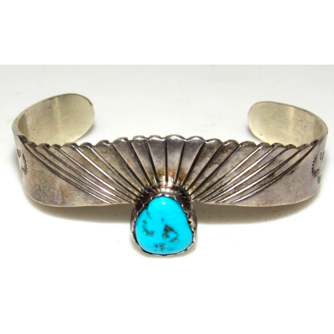 VTG Navajo Kingman Turquoise Cuff Bracelet Sterling Silver 