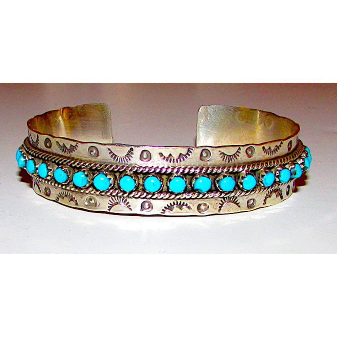 VTG Navajo Snake Eye Turquoise Ingot Sterling Cuff Bracelet 