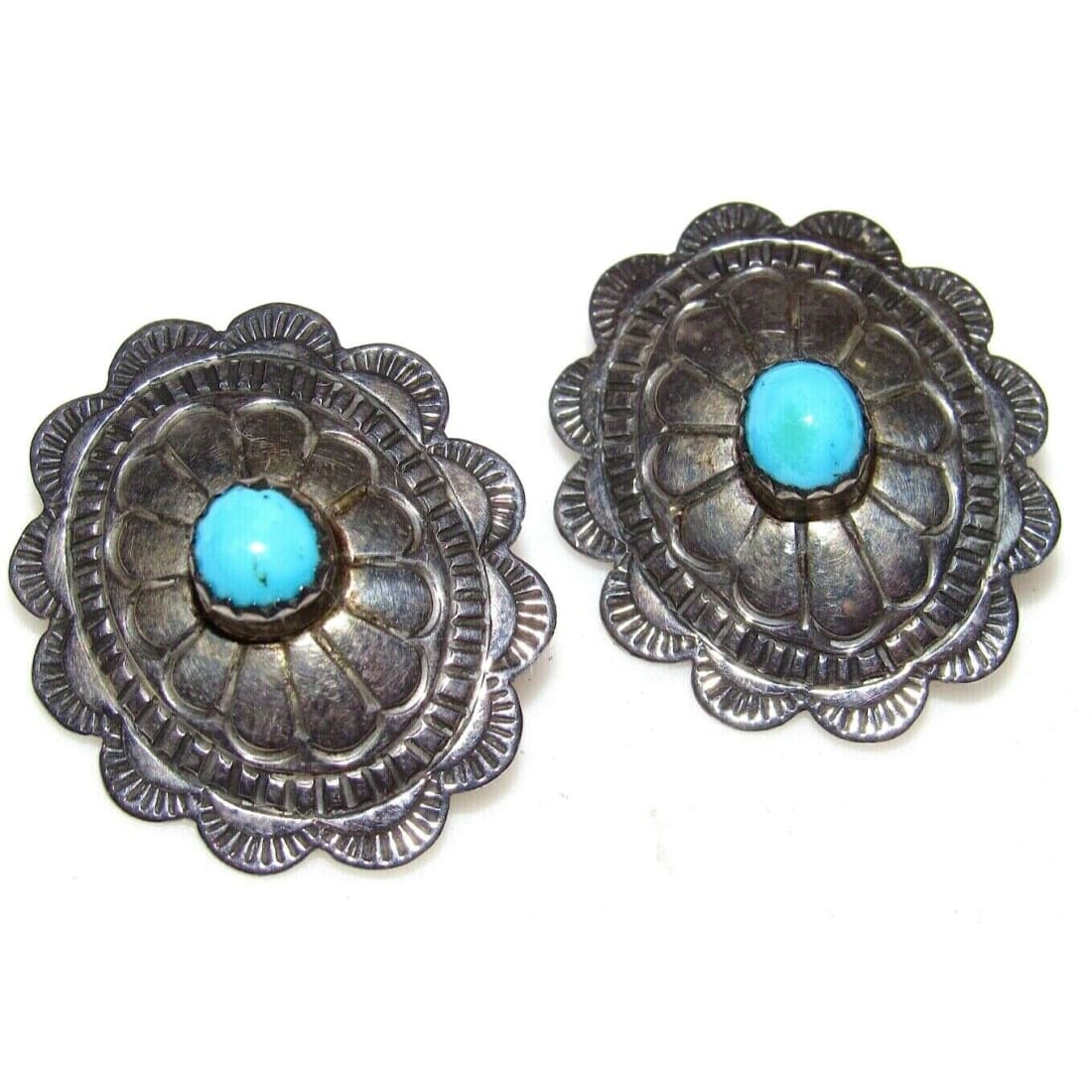 Navajo jewelry, Zuni Jewelry, Old Pawn Navajo, Old Pawn Zuni, Navajo Turquoise Rings, Navajo turquoise jewelry, Zuni turquoise jewelry, American Indian Jewelry, Navajo Bracelets, Zuni Bracelets, Navajo Rings, Zuni Rings, Old Pawn jewelry, Navajo Necklaces, Zuni Necklace