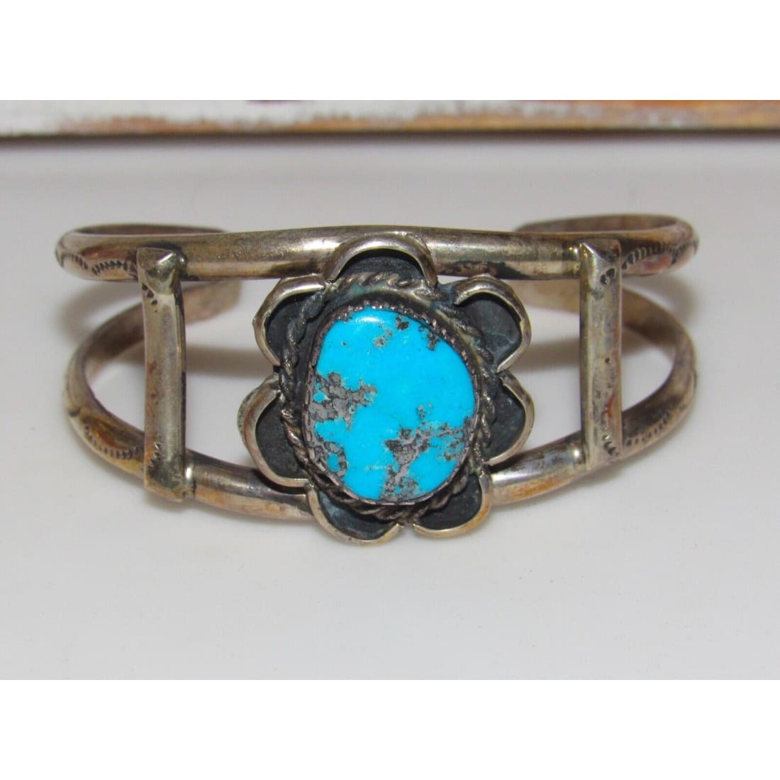 VTG Navajo Turquoise Cuff Bracelet Sterling Silver Old Pawn 