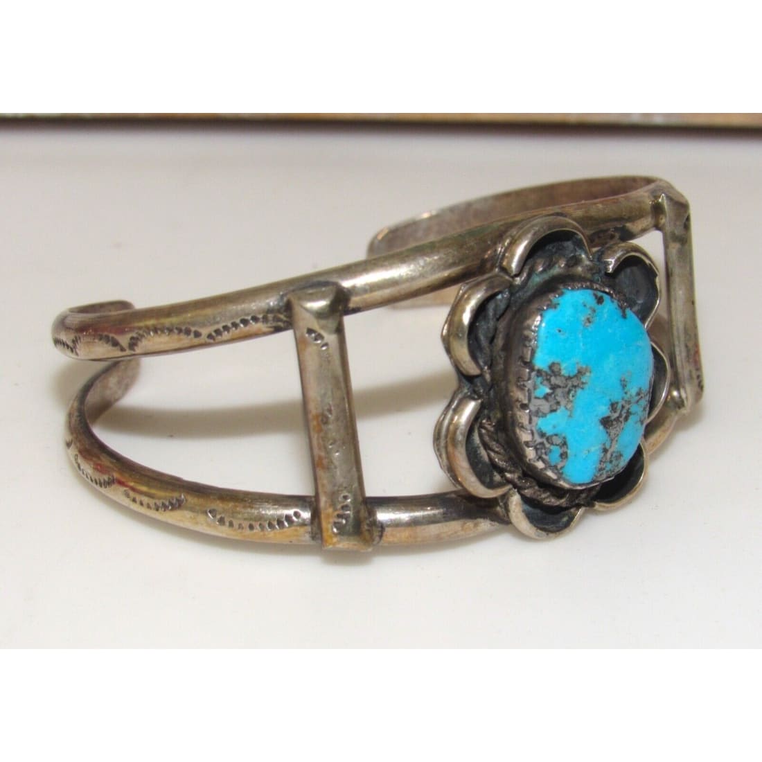 VTG Navajo Turquoise Cuff Bracelet Sterling Silver Old Pawn 