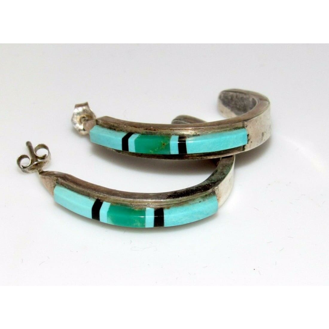 Navajo jewelry, Zuni Jewelry, Old Pawn Navajo, Old Pawn Zuni, Navajo Turquoise Rings, Navajo turquoise jewelry, Zuni turquoise jewelry, American Indian Jewelry, Navajo Bracelets, Zuni Bracelets, Navajo Rings, Zuni Rings, Old Pawn jewelry, Navajo Necklaces, Zuni Necklace