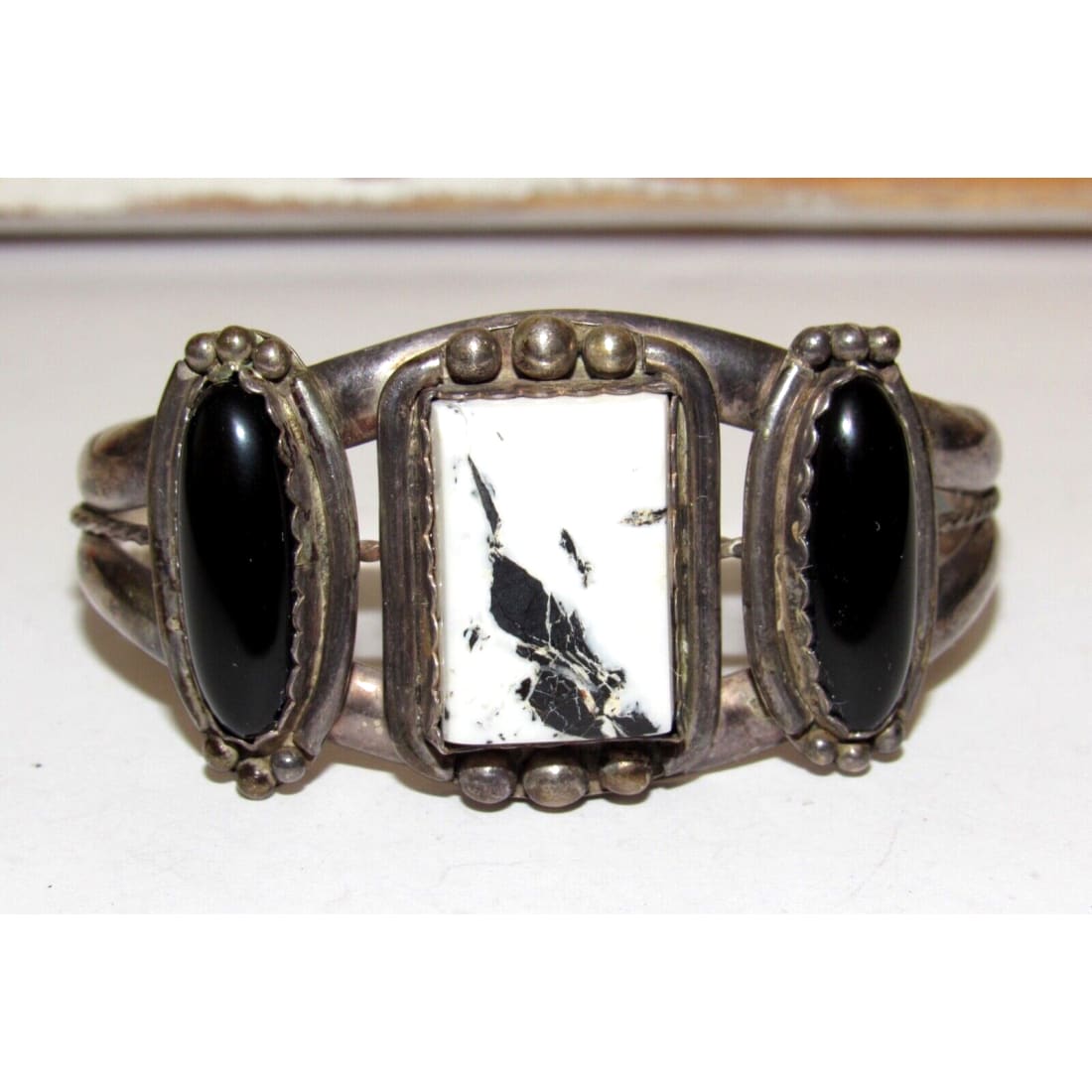 VTG Navajo White Buffalo & Onyx Statement Cuff Bracelet 