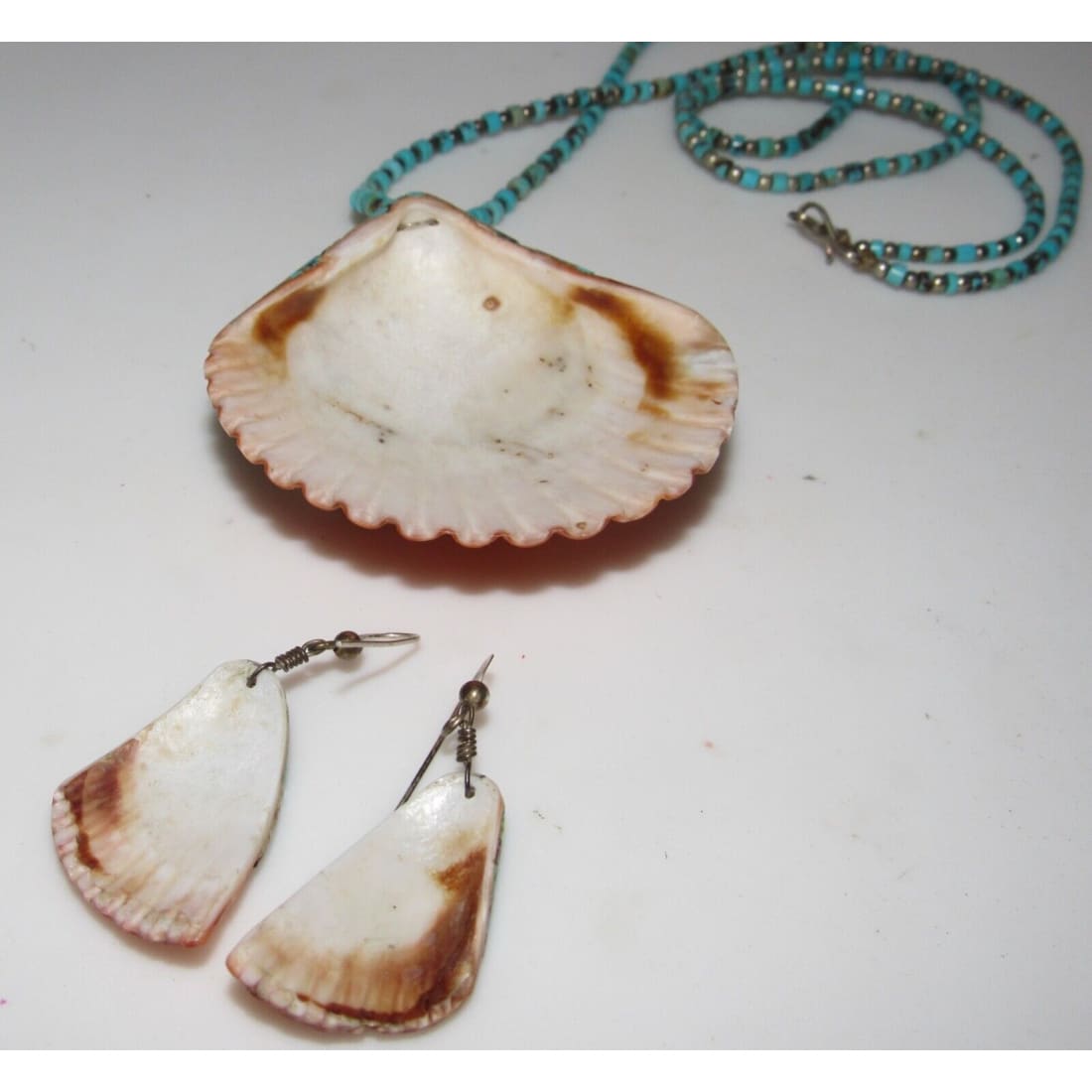 VTG Santo Domingo Orange Spiny Kingman Turquoise Heishi 