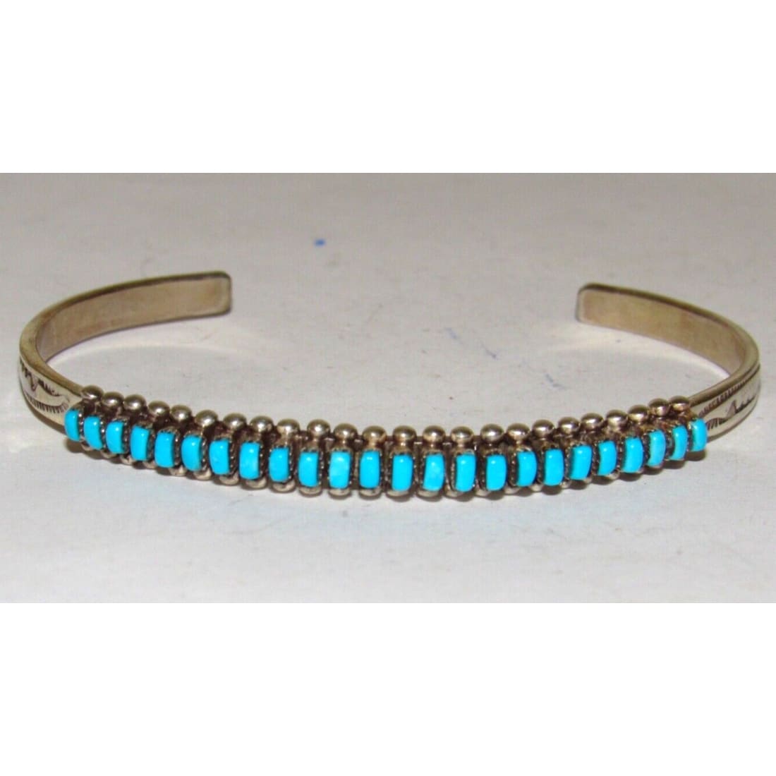 VTG Zuni Sleeping Beauty Turquoise Snake Eye Cuff Bracelet