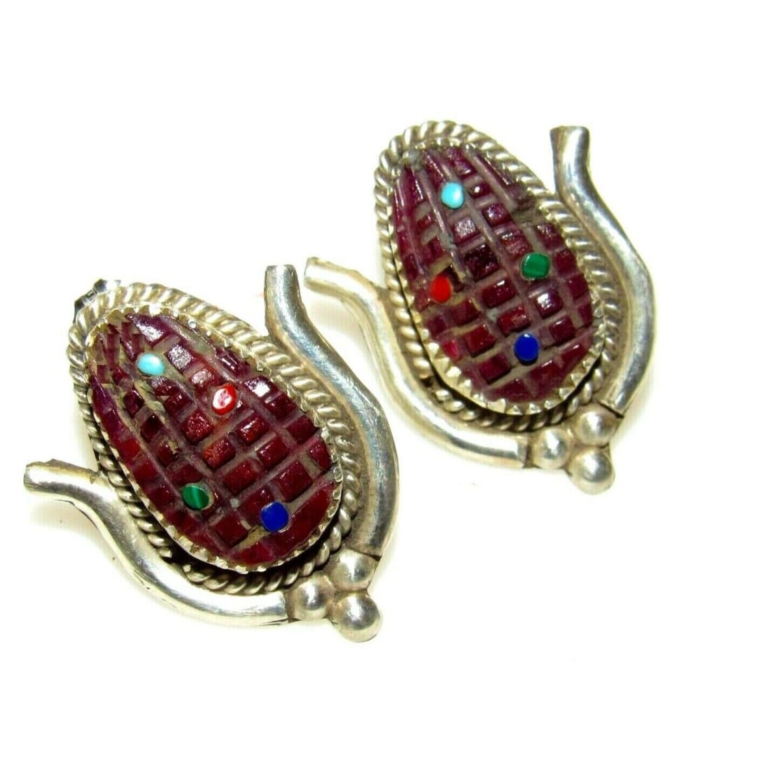Zuni Corn Post Earrings Purple Spiny Oyster Sterling Silver Signed Native American